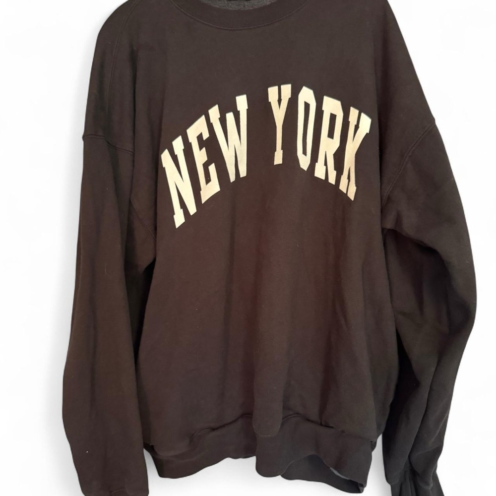 Brandy Melville Black New York Sweatshirt